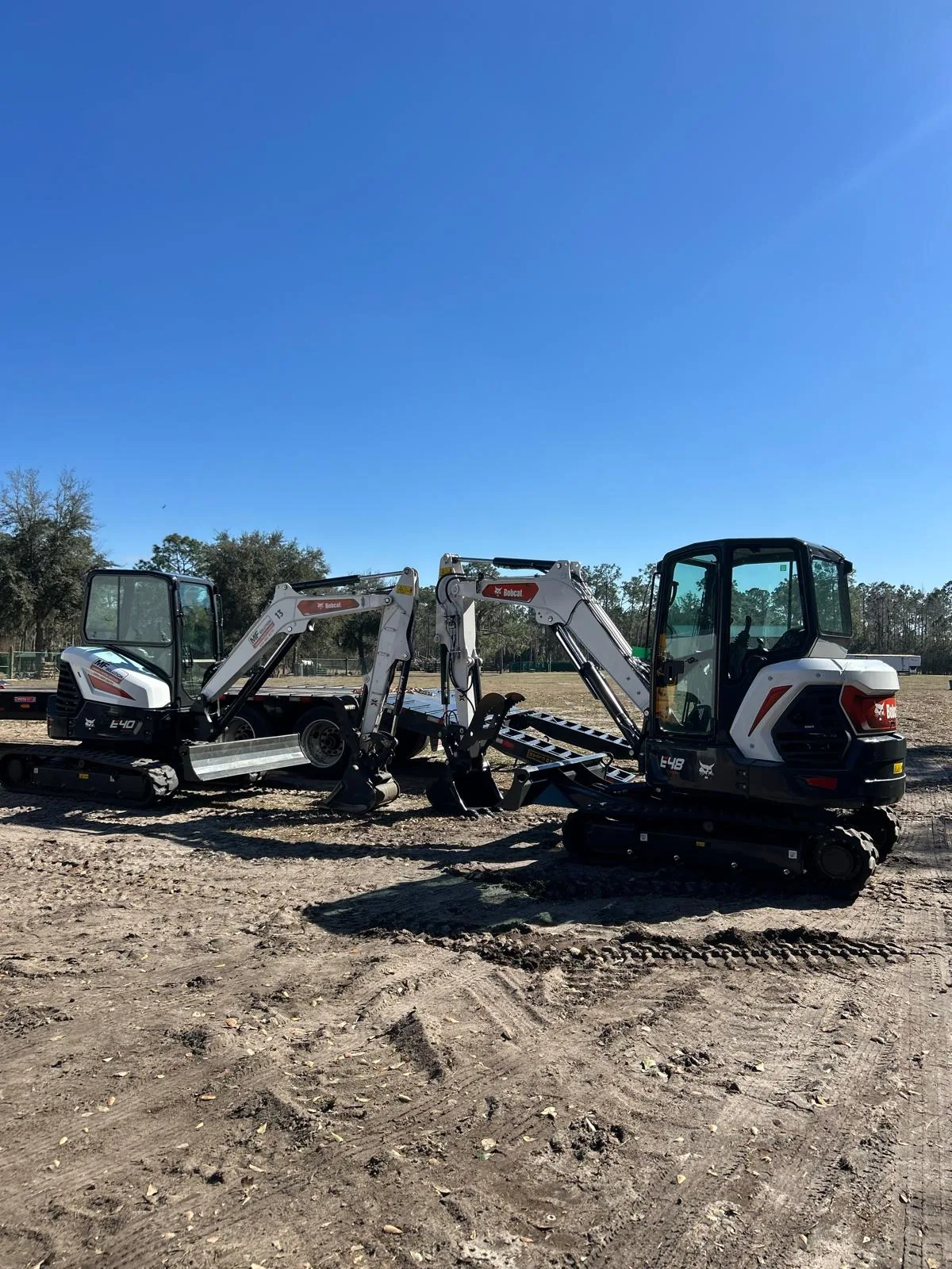 MF Solution mini excavator rental